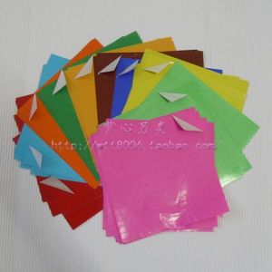 幼儿手工折纸材料批发 儿童手工彩纸 剪纸 蜡光纸 10色100张
