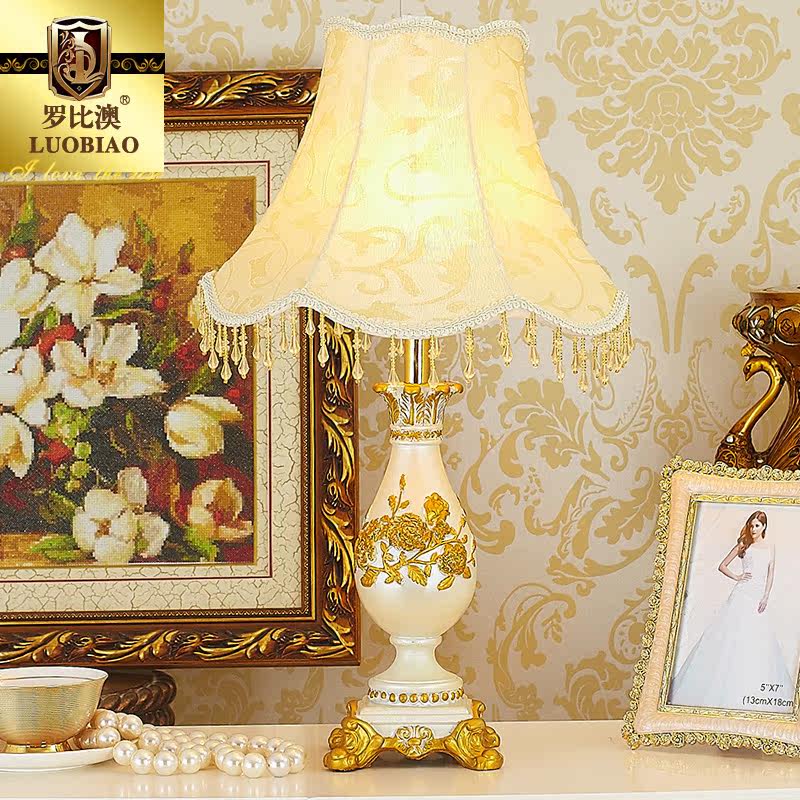 欧式台灯床头台灯卧室奢华复古蕾丝田园台灯公主客厅温馨婚庆结婚