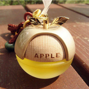 正品雅佰发 可爱水晶汽车吊饰 高档精油香水挂件 车内挂饰装饰品